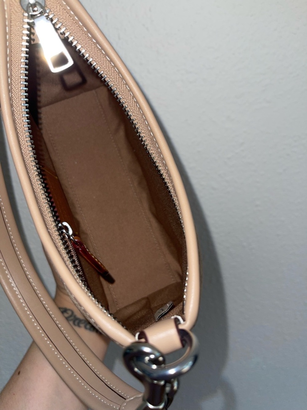Coach Small Laurel Sig Canvas and silver - Picture 10 of 13
